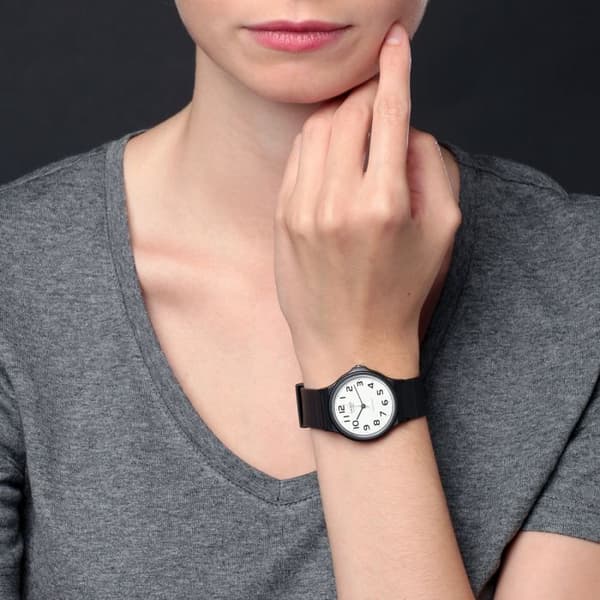 Klocka - CASIO - MQ247B2LEF - Digital - Vattentålig - Kvarts