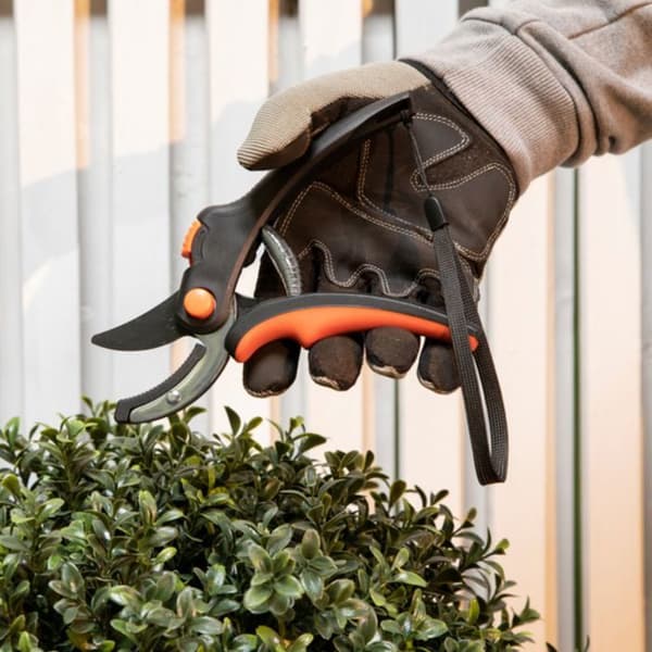 BLACK+DECKER Sekatör