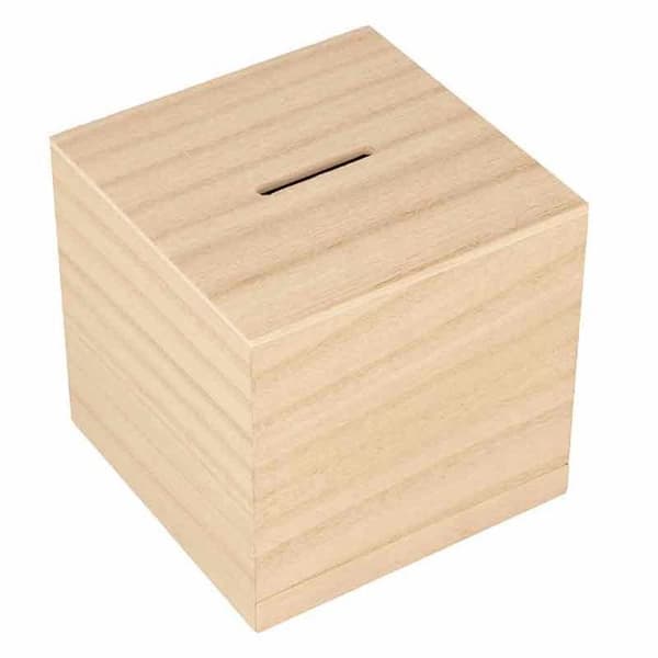 Fyrkantig spargris i trä - 8,7 x 8,7 cm