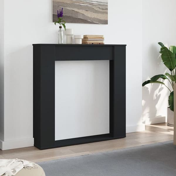 Svart eldstadsram 100x20x100 cm av ingenjörsträ.