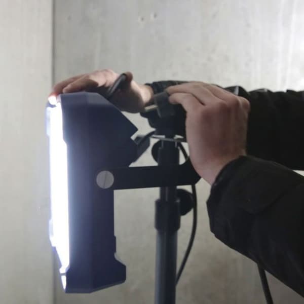 LED-projektor VEGA LITE COMPACT: Robust och Lätt