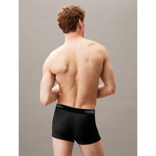 Set med 3 Calvin Klein boxers