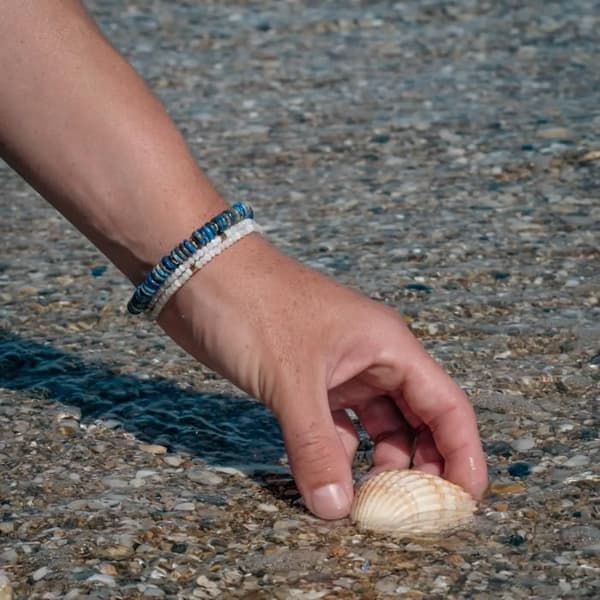 Lumia armband i månsten