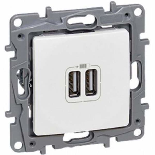 Transformator - Legrand - 1 - 2 USB-portar - CEI-certifierad - Kompakt och lätt