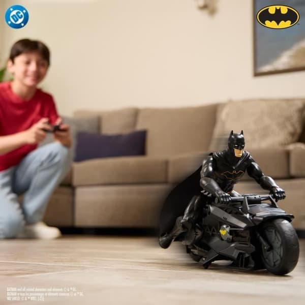 Pack Batcycle RC + Batman - Figur 30 cm - Batman