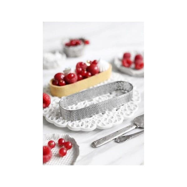 Patisse oval perforerad bakform 10cm P02170
