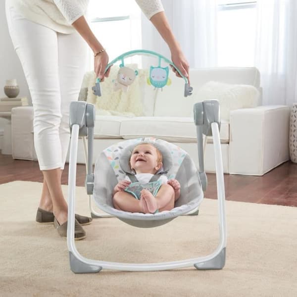 INGENUITY Babygunga elektrisk hopfällbar - Skog - Båge, babypresent, gunginställningar, timer