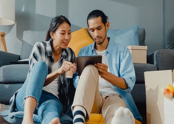 Gosund Tuya SW9 smart switch med belysningsarmatur som stöder Google Assistant och Amazon Alexa