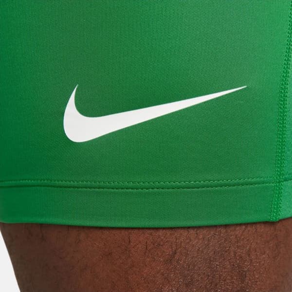 Nike kort Pro Drifit Strike