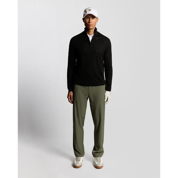 Pull 1/4 zip i broderad merinoull från Lyle & Scott