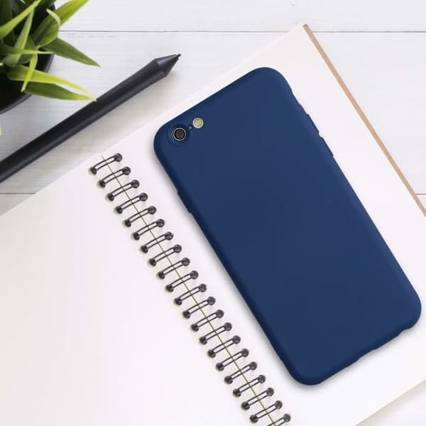 KWMOBILE TPU-silikonfodral blå för Apple iPhone 6 / 6S - Stötsäker bumper