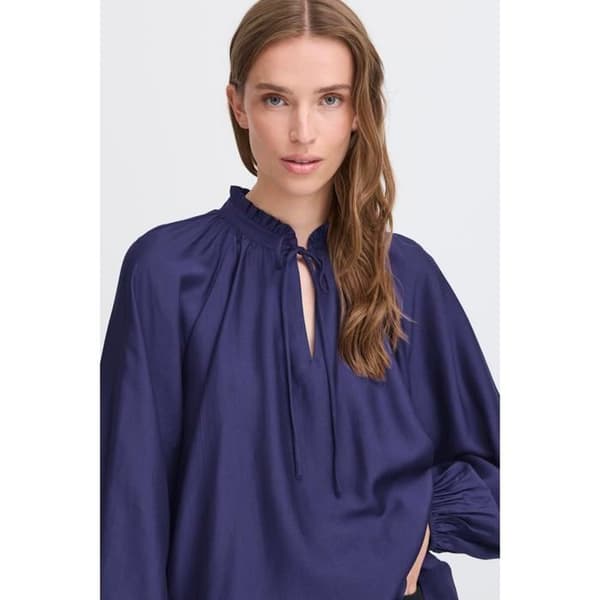 Blus dam Ichi Karlani