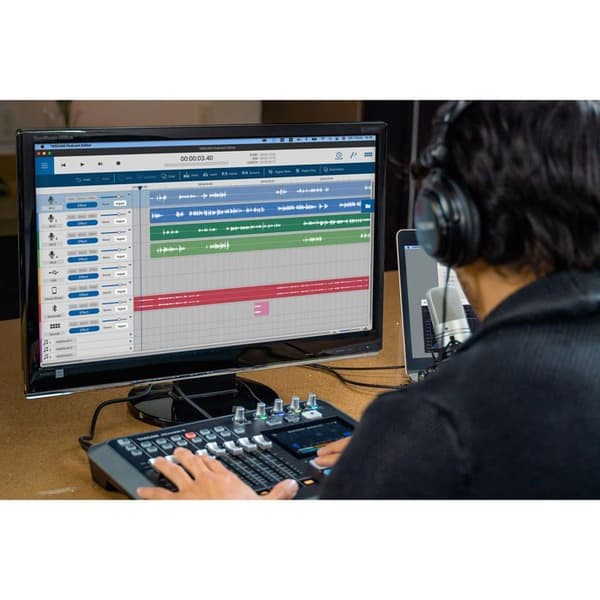 Mixerkonsol - TASCAM - MIXCAST 4 - 4 Mikrofoningångar - Multitracksinspelning - Bluetooth