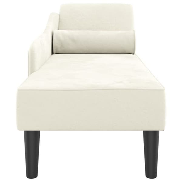 Sängsoffa med kuddar i crème sammet