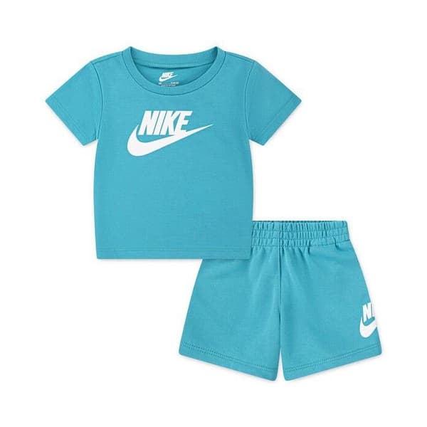 Nike barnklubb t-shirt och shorts-set
