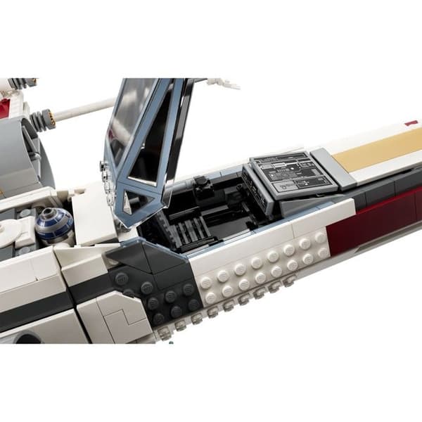 LEGO Star Wars X Wing Starfighter 75355