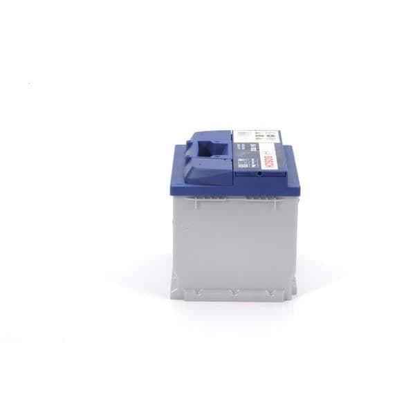BOSCH Bilbatteri S4002 52Ah 470A / + höger