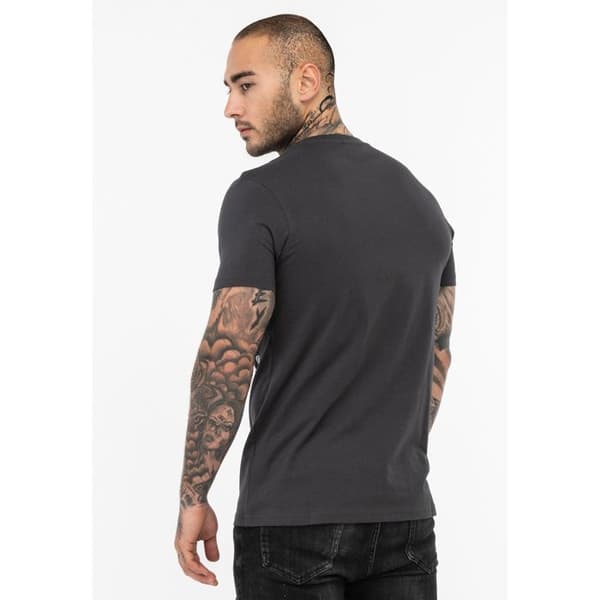 T-shirt klassisk skärning Tapout-logotyp