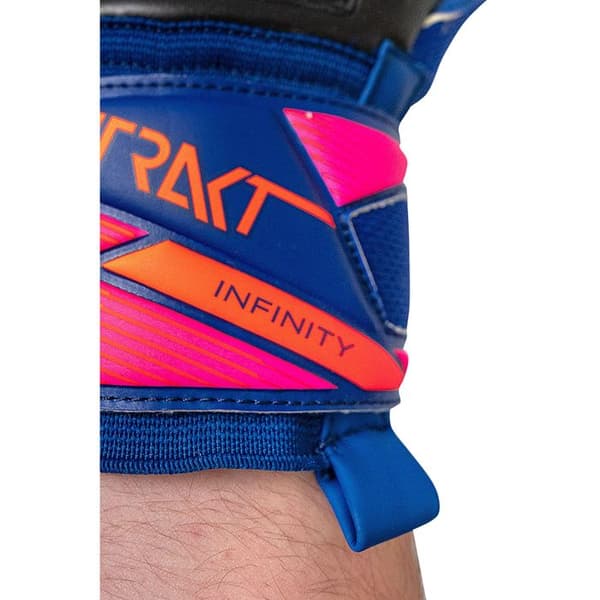 Reusch Attrakt Infinity Evolution NC målvaktshandskar
