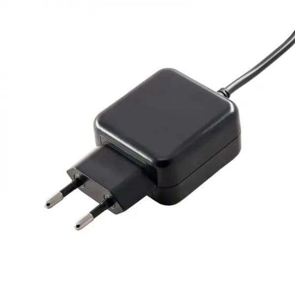 Strömadapter - AKYGA - AK-TB-15 - 15W - 3000mA - microUSB, Europlug