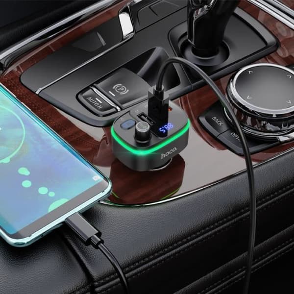 Bil-laddare - HOCO - E62 Snabb - PD 20W - QC3.0 - FM Bluetooth-sändare