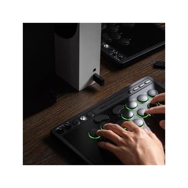 8Bitdo Arcade Controller 2.4G/USB för Xbox Series X/S, Xbox One och Windows - Svart Utgåva