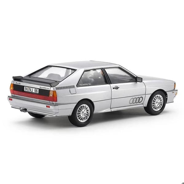 Audi Quattro bil