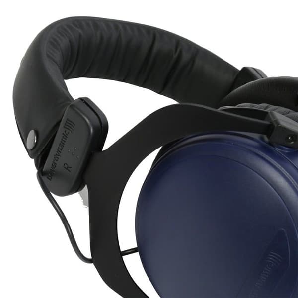 Beyerdynamic DT797PV Hörlurar / studio