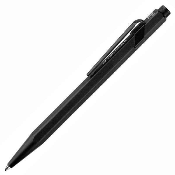 Kulspetspenna - Caran d'Ache - 849 Black Code - Svart - Påfyllningsbar - Medium spets