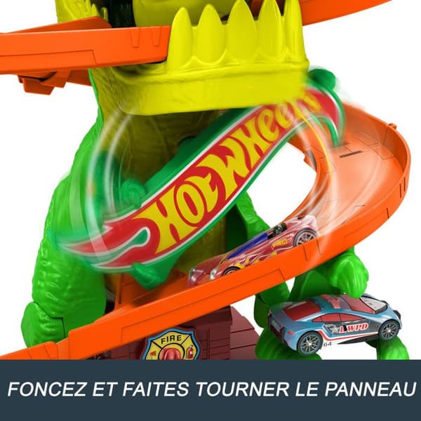 Hot Wheels-T-Rex Eldslagsmål-Dinosaurie Set Med Lastbil - 4 år+- JBM73