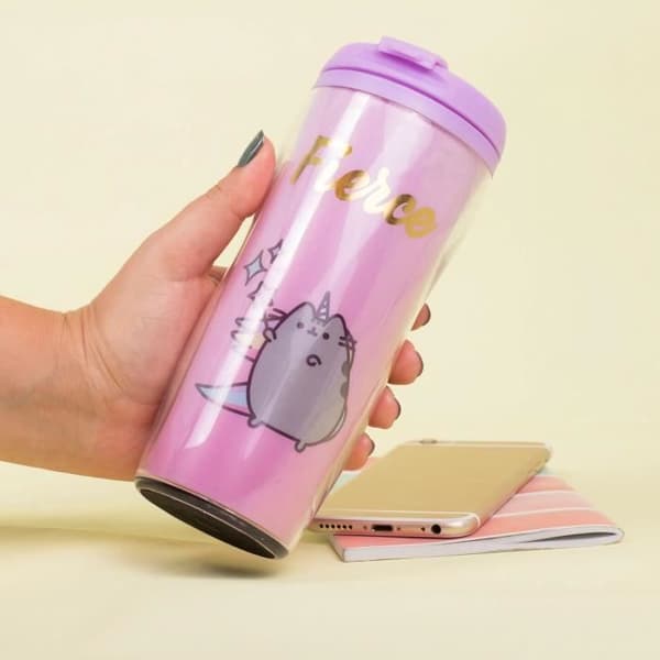 PUSHEEN Resemugg i plast - Fierce