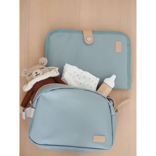 BEABA, Sage grön babynecessär