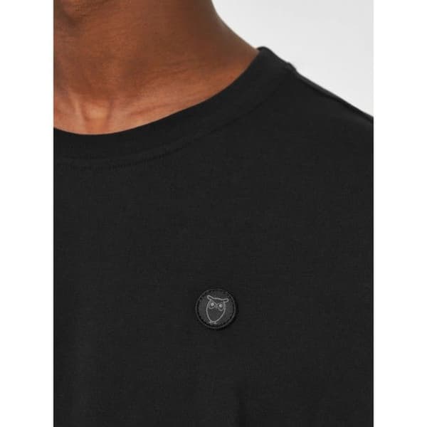 T-shirt med badge KnowledgeCotton Apparel Loke