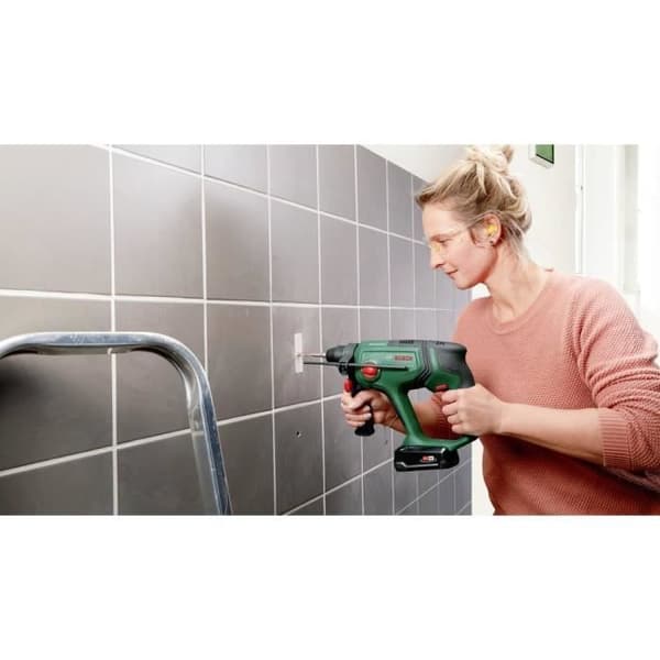 Perforator - BOSCH - UniversalHammer 18V - 2,5 Ah - Trådlös - Slag SDS Plus