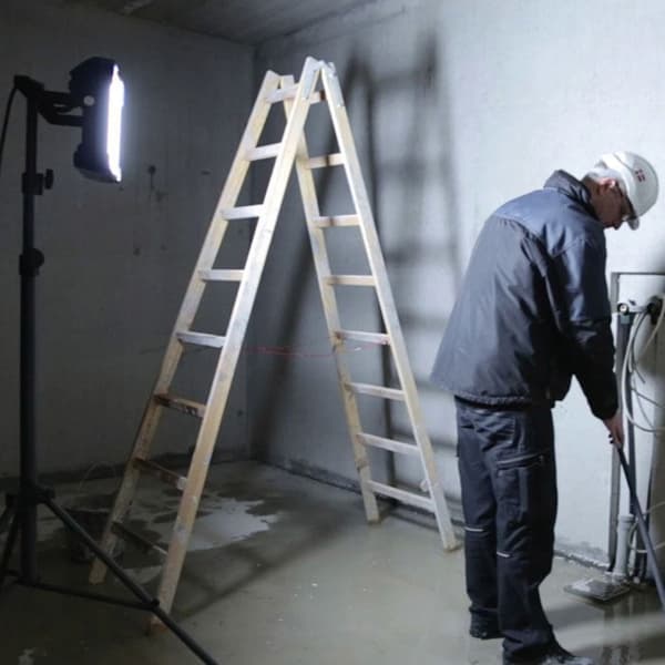 LED-projektor - SCANGRIP - Vega Lite C+R - 1500 lm - Trådad - Stötsäker