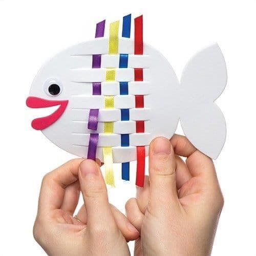 Baker Ross 6-pack Rainbow Fish Weave Kit för barn 14 cm - AR516