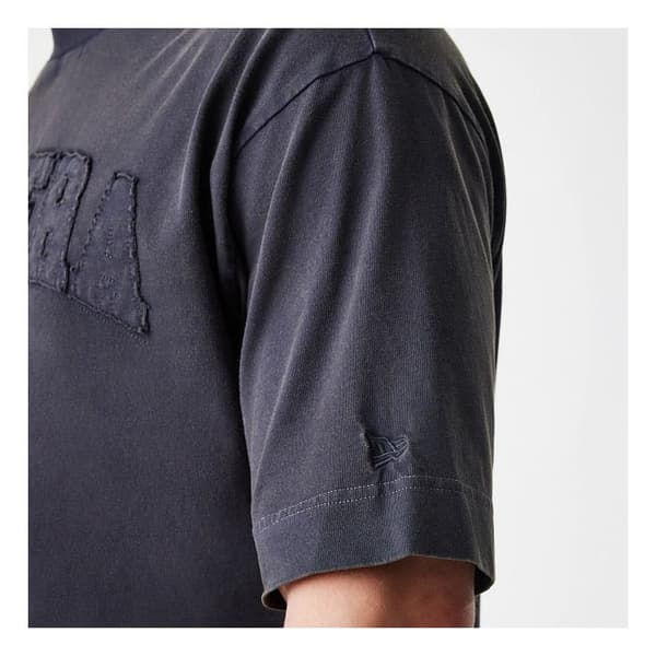 T-shirt oversize New Era tvättad
