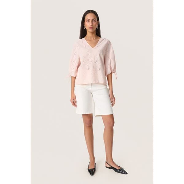 Blus dam Soaked in Luxury Joella