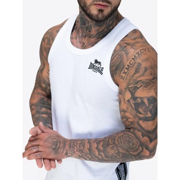 Lonsdale Clousta linne