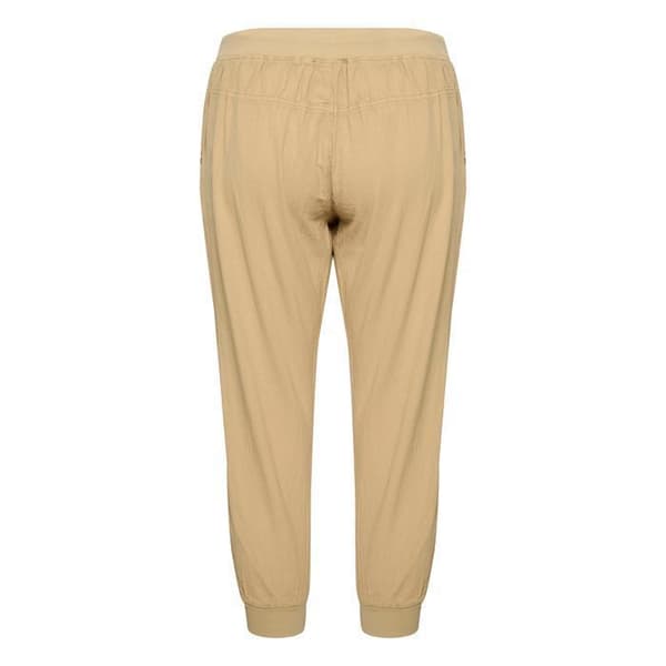 Kvinnor byxor KAFFE Naya Capri - Beige - Regular passform - Normal midja - Halvlång längd