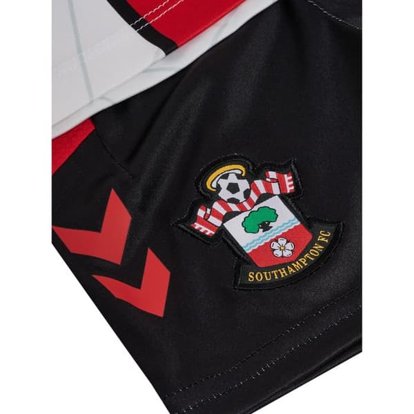 Ensemble Domicile SOU baby Hummel 2022/23