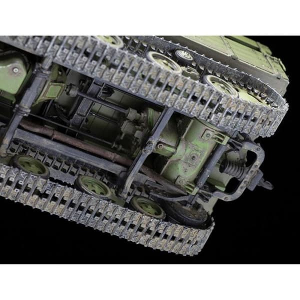 Sovjetisk artilleritraktor STZ-5