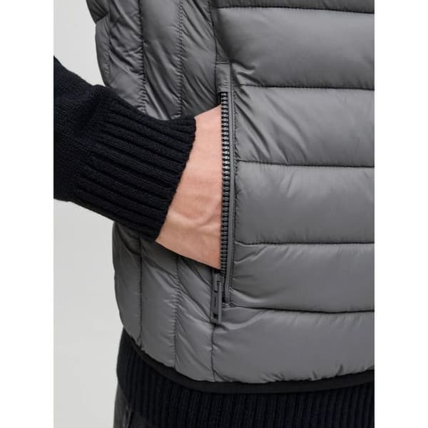 Jack & Jones Bradley Light är en ärmlös jacka - castlerock