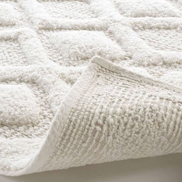 Badrug Jacquard "Nemesis" 50x80cm Vit