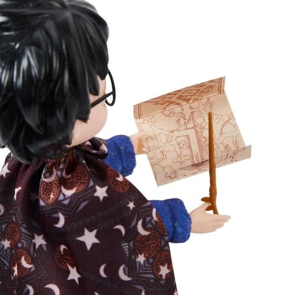 Harry Potter docka 20 cm med 2 outfits och 5 accessoarer - Spin Master