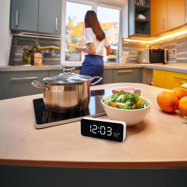Klocka - GrönBlå - GB397 - Alarm - Termometer - USB