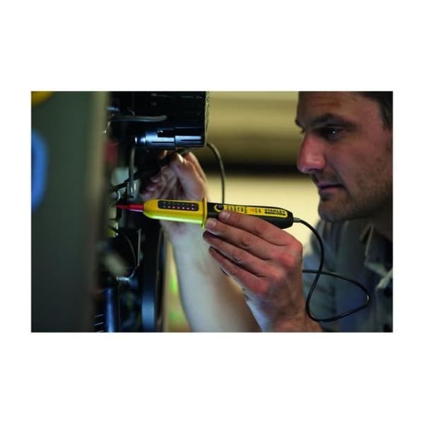 Spänningsprovare - STANLEY - FATMAX - IP54 - LED-display - RCD-test