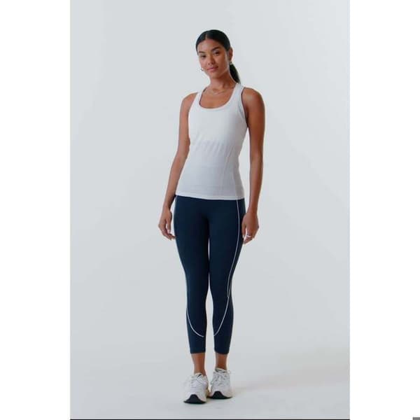 Damlinne med racerback Fabletics Feather Tech+