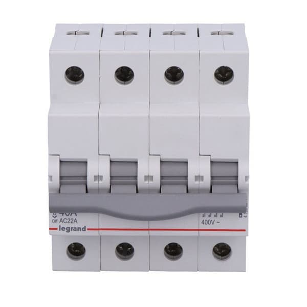 Brytare-sektionerare RX3 40A 4P