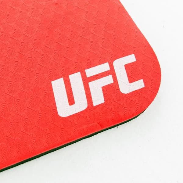 UFC yogamatta